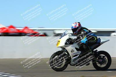 media/Jan-09-2022-SoCal Trackdays (Sun) [[2b1fec8404]]/Front Straight Speed Shots (1pm)/